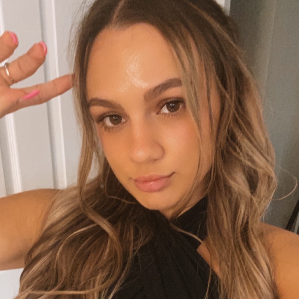 Meet your Posher, Anna